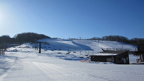 湯殿山スキー場の画像